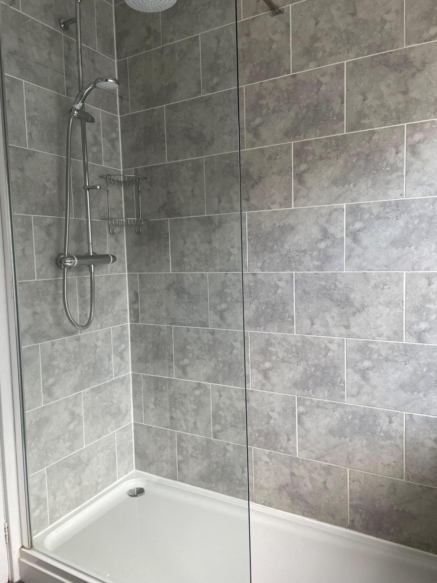 The Swan Inn Sturminster Newton Room photo